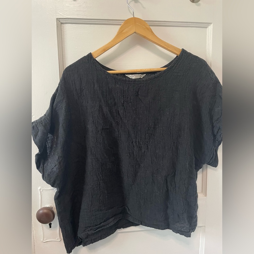 Elizabeth Suzann Studio Georgia top in black linen gauze